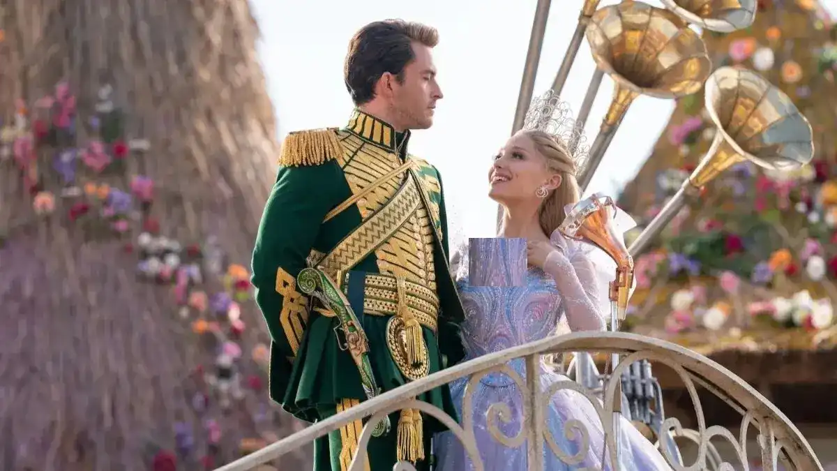 بررسی و نقد فیلم Wicked شرور برای همیشه؛ دنبالهای درست در حد انتظار 3 21 11zon