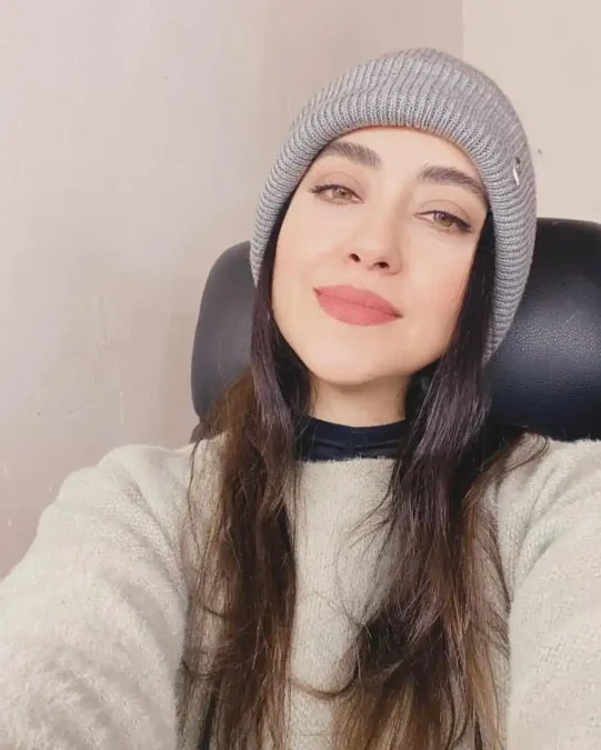 عکس؛ بیوگرافی و زندگی خصوصی بهاره کیانافشار بازیگر ایرانی 6 28