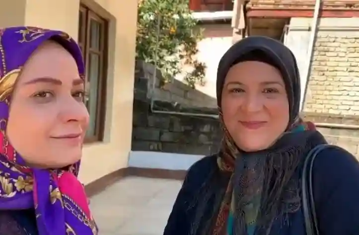 7890879087976567645435