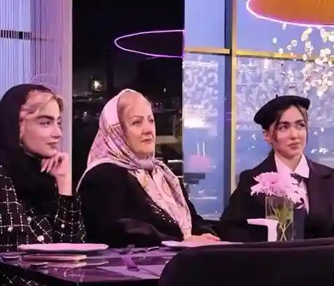 سفر در زمان؛ عکس جدید «سارا و نیکا» سریال پایتخت 7 در جشن تولد مادرشان 2 78979878955