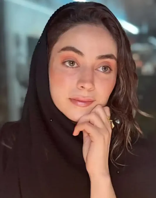 «الیزابت» 8 سال بعد سریال پایتخت 5 و در جنوب ایران 2 Screenshot 2026 02 15 005304