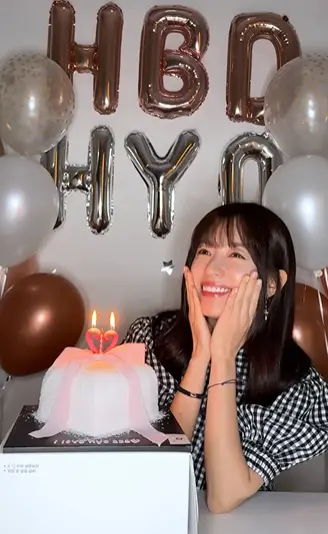 سفر در زمان؛ عکس «دونگ یی» بعد 16 سال در جشن تولد 39 سالگیاش 2 Screenshot 2026 02 22 125800