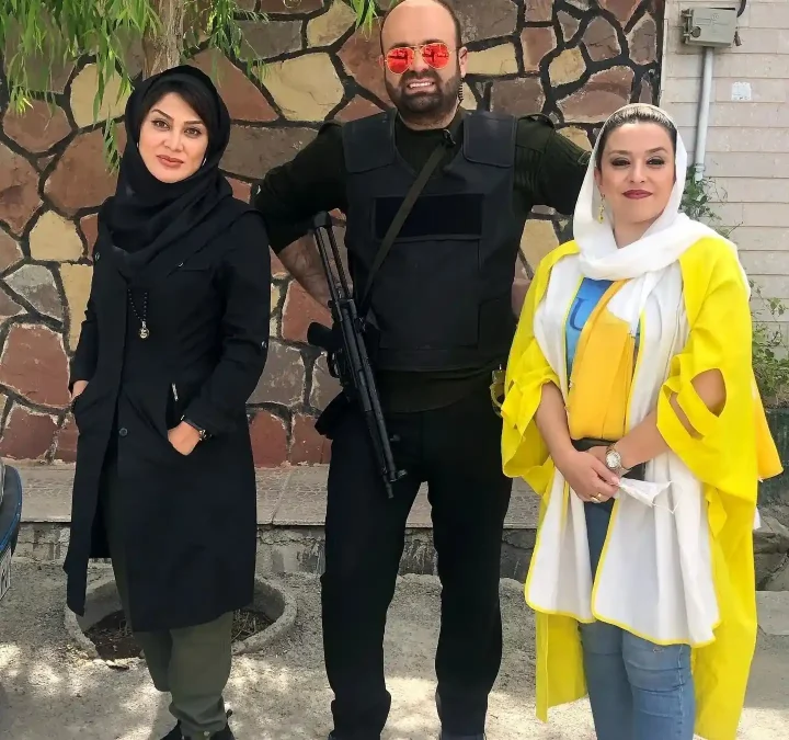 سفر در زمان؛ عکس «طلا و ناصر» سریال سوجان در پشت صحنه سریال صبح آخرین روز 2 aminchenarani 1618856164 2555473184987249500 1203014979 1